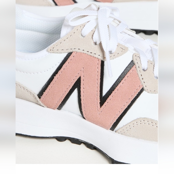 New Balance 327 Womens White Sneaker Shoes Size 7.5 - Picture 5 of 14